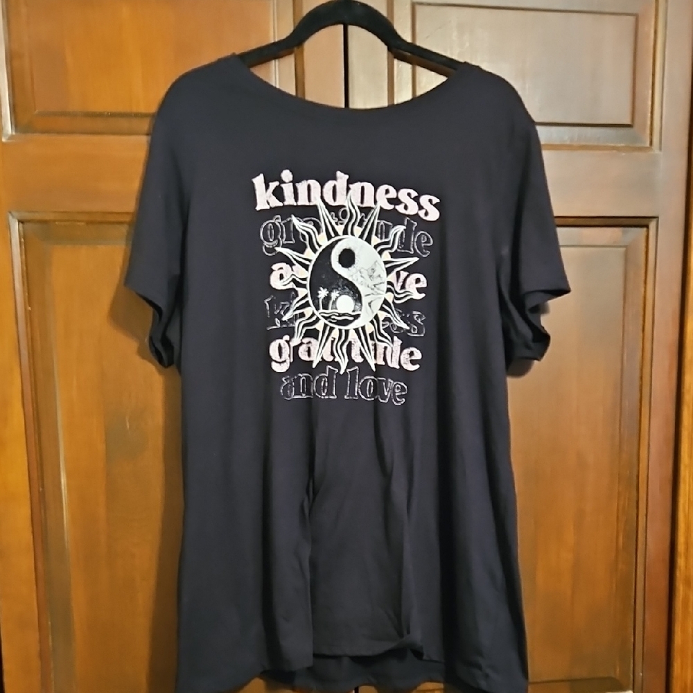 Torrid Short Sleeve Shirt